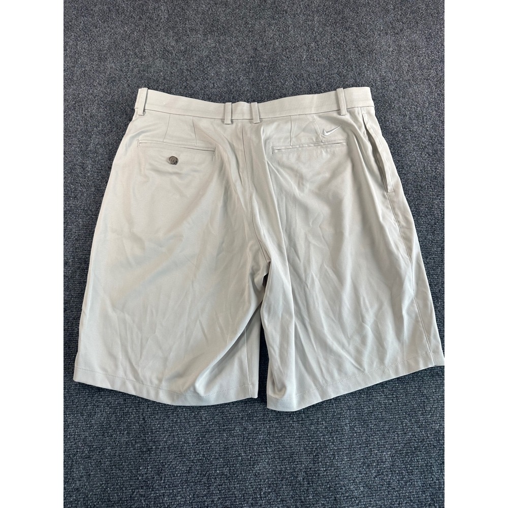 Nike Dri-FIT Golf Shorts Mens 38 Light Gray Performance Athletic Flat Front - Picture 2 of 9